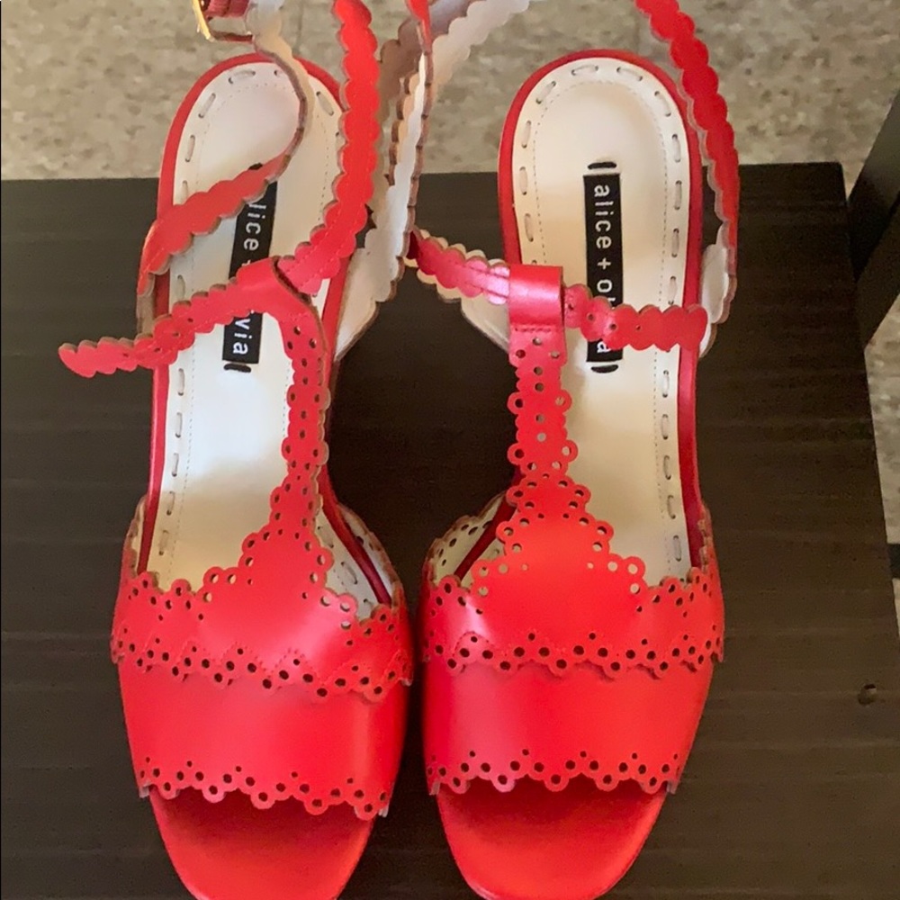 Alice and Olivia sandals